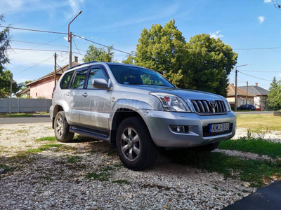 TOYOTA LAND CRUISER 3.0 D VX