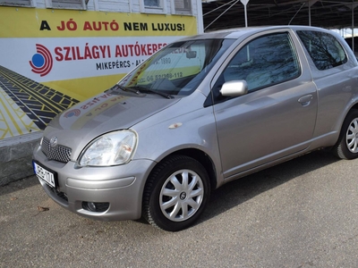 Toyota Yaris 1.0 levehető vonóhorog