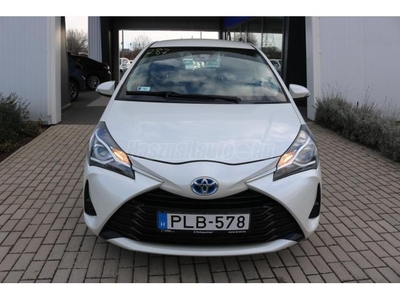 TOYOTA YARIS 1.5 VVT-i Hybrid Live e-CVT Mo.-i. 1 Tul. ÁFA-s!