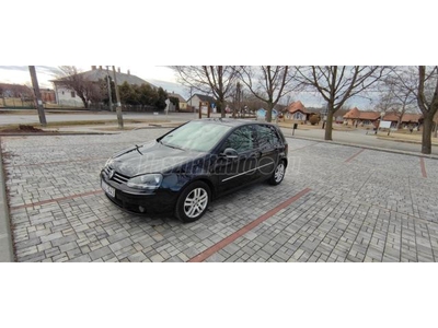 VOLKSWAGEN GOLF 1.6 Atlanta Perfekt