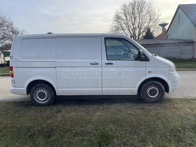 VOLKSWAGEN TRANSPORTER T5 2.5 TDI California Comfortline