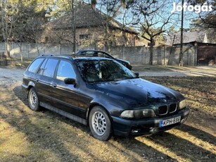 BMW 528i Touring Manual. Sportbőr. Xenon. Vizsg...