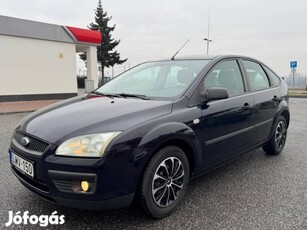 Ford Focus 1.4 Ambiente