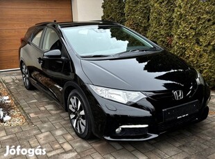 Honda Civic Tourer 1.6 i-Dtec Elegance Navi Nav...