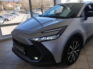 Toyota C-HR 1.8 Hybrid Style e-CVT Magyar