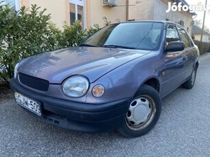 Toyota Corolla 1.4 Harmony magyarországi. leinf...