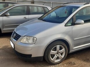 Volkswagen Touran 1.9 PD TDi Trendline