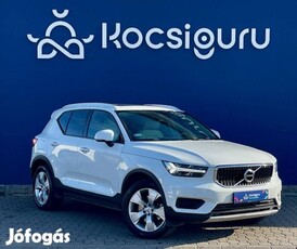 Volvo XC40 2.0 [D4] Momentum AWD Geartronic / Á...