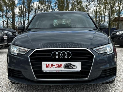 AUDI A3 Sportback 1.6 TDI Design XENON / NAVI / 1 ÉV GARANCIA!!