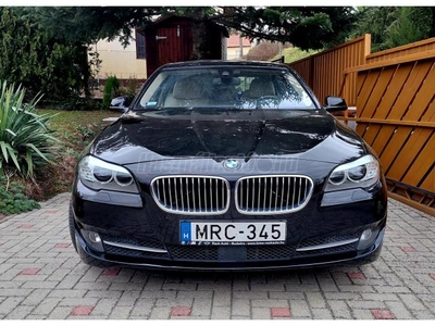 BMW 530d xDrive (Automata)