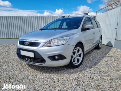 Ford Focus 1.6 TDCi Titanium DPF Digitklíma! Ül...