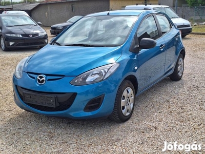 Mazda 2 1.3i CE Plus