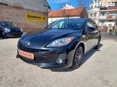 Mazda 3 Sport 1.6 D Takumi EURO 5 Digit Klíma T...