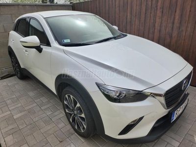 MAZDA CX-3 2.0i Takumi NAVI. Sérülésmentes. Garanciás. Téli-Nyári felnire szerelve