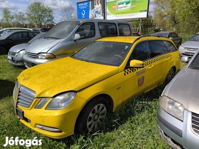 Mercedes-Benz E 200 CDI T Blueefficiency Elegan...