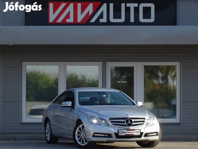 Mercedes-Benz E 220 CDI Blueefficiency Elegance...