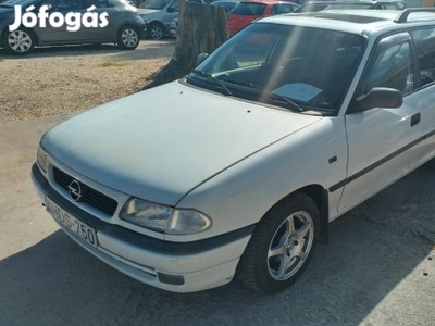 Opel Astra Caravan 1.6 GL Plus Vonóhoroggal!!!