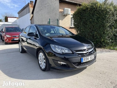 Opel Astra J Sedan 1.4 T Enjoy (Automata) / Vég...