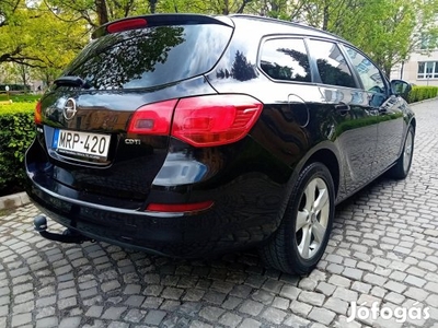 Opel Astra J Sports Tourer 1.7 CDTI Enjoy Csalá...