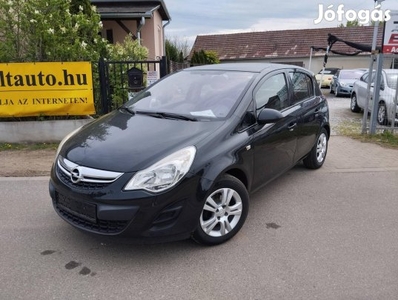 Opel Corsa D 1.2 Selection