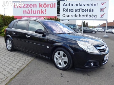 Opel Signum 1.9 CDTI Cosmo (Automata)