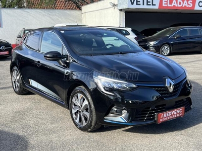 RENAULT CLIO 1.6 E-Tech Hybrid R.S. Line LED Kamera PDC NAVI Bluetooth Tempomat Újszerű