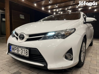 Toyota Auris 1.4 D-4D Active Comfort Áfás Ár! M...