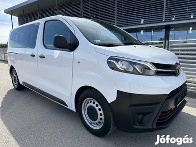 Toyota Proace 1.5 D Combi Professional L1H1 Mag...