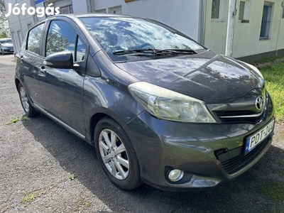 Toyota Yaris 1.4 D-4D Active Comfort Friss vizsga!