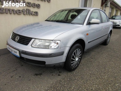 Volkswagen Passat V 1.6 Comfortline