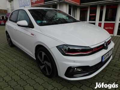 Volkswagen Polo VI 2.0 TSI GTI DSG Szervizkönyv...