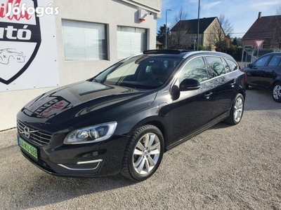 Volvo V60 2.4 D [D6] Phev AWD Summum Geartronic...