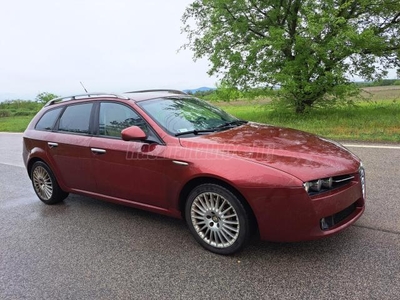 ALFA ROMEO 159 SW 2.4 JTD 20V Distinctive (Automata)