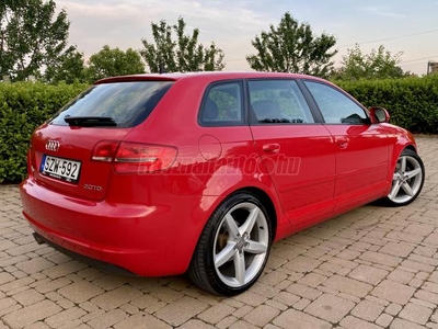 AUDI A3 2.0 TDI Attraction S-tronic DPF LED! BI-XENON! PDC! 170LE! VÉGIG VEZETETT SZ.K! SPORT BACK!