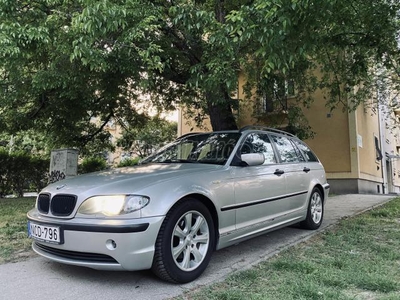 BMW 318i Touring