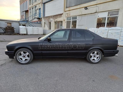 BMW 525i 24V