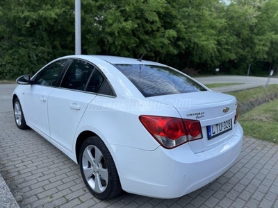 CHEVROLET CRUZE 2.0 D LT