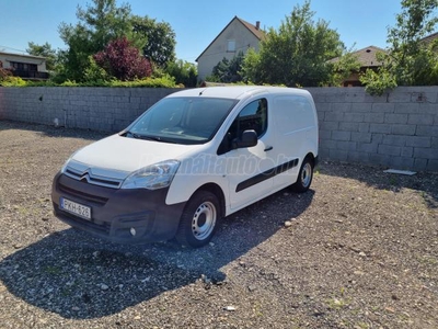 CITROEN BERLINGO 1.6 BlueHDi District L1 Start&Stop EURO6 120 Le. 6 sebességes váltó. vezetett szervízkönyv