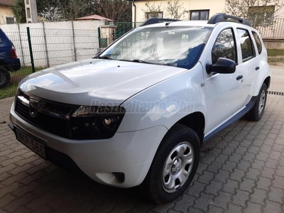 DACIA DUSTER 1.5 dCi Cool 4x4 Magyarországi.vonóhorgos.klímás!