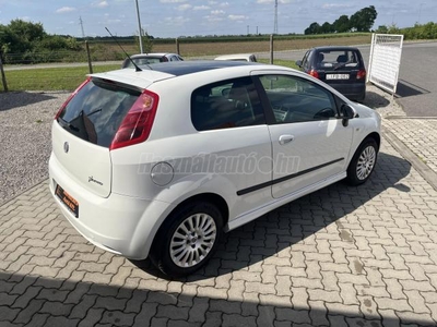 FIAT GRANDE PUNTO 1.4 8V Dynamic Üvegtető!