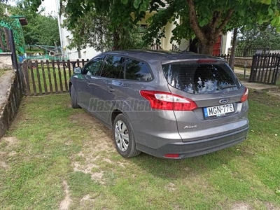 FORD FOCUS 1.0 GTDi EcoBoost Titanium