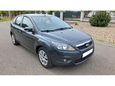 FORD FOCUS 1.6 Ambiente MEGKIMÉLT ÁLLAPOT