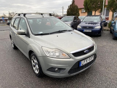 FORD FOCUS 1.6 Fresh kevés km.szerizkönyv.klíma.friss műszaki