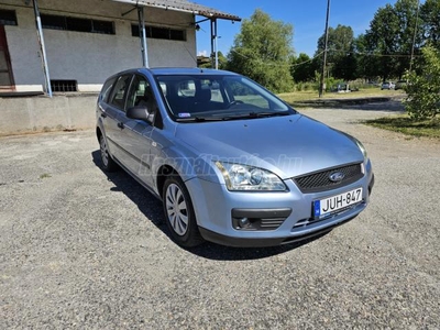 FORD FOCUS 1.6 Sport