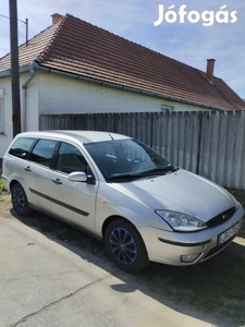 Ford Focus 1.8 Di Trend