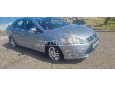 FORD MONDEO 2.0 TDCi Champions Titanium Magyarországi