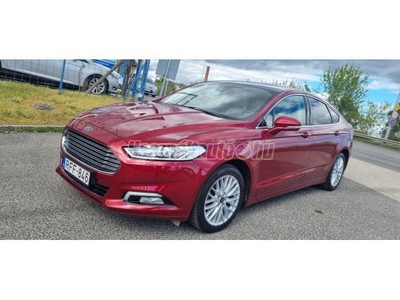 FORD MONDEO 2.0 TDCi Titanium Powershift Magyarországi Panoráma tető Ruby Red metál