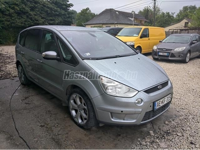 FORD S-MAX 2.0 FFV Titanium 7-fős.új vezérléssel