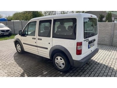 FORD TOURNEO Connect 1.8 200 SWB Comfort