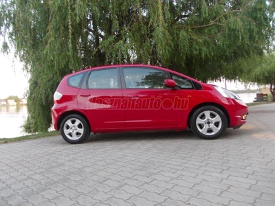 HONDA JAZZ 1.2 Trend 130ekm.SZÉP ÁLLAPOTBAN. ALUFELNI.KLÍMA 2 KULCS